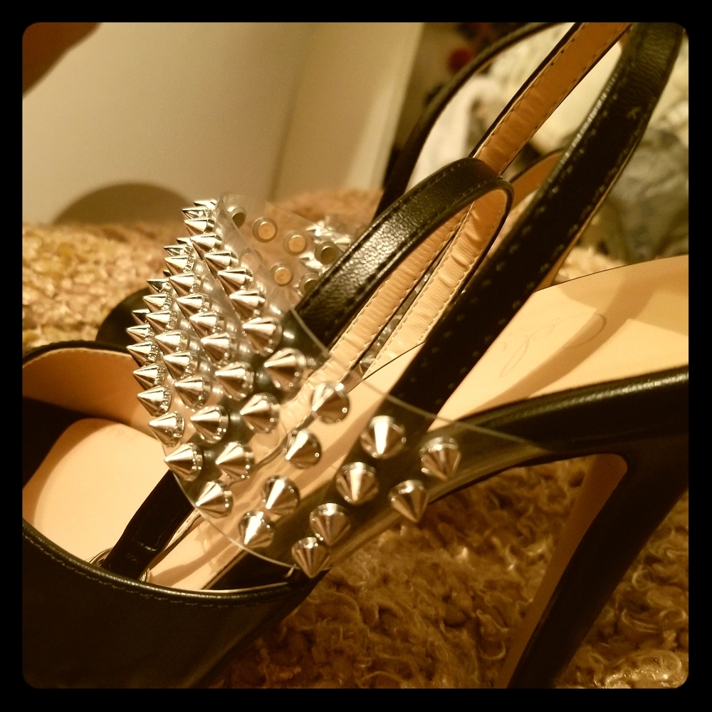 Sexy Spike Peep-toe Calvin Stilletto